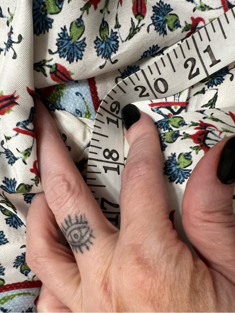 D'Ascoli Silk Shirtdress Button down
Small S Floral stripes - Picture 14 of 15